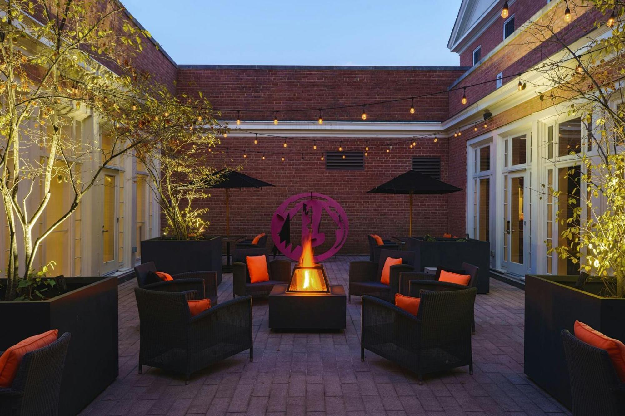 College Park Marriott Hotel & Conference Center Exterior photo